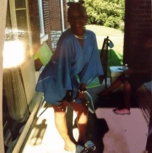 Meet your Posher, Angela